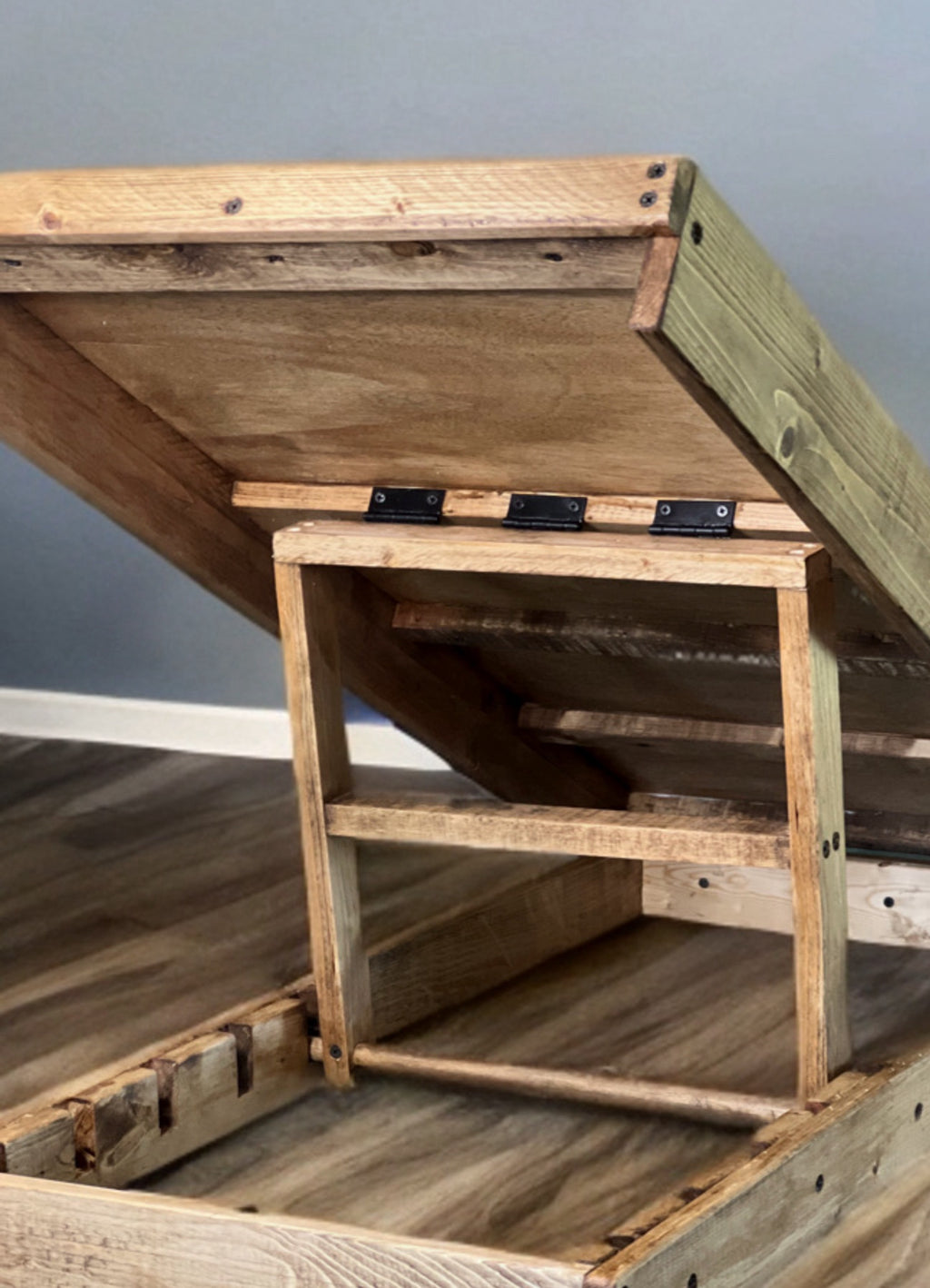 Adjustable Wooden Dog Ramp