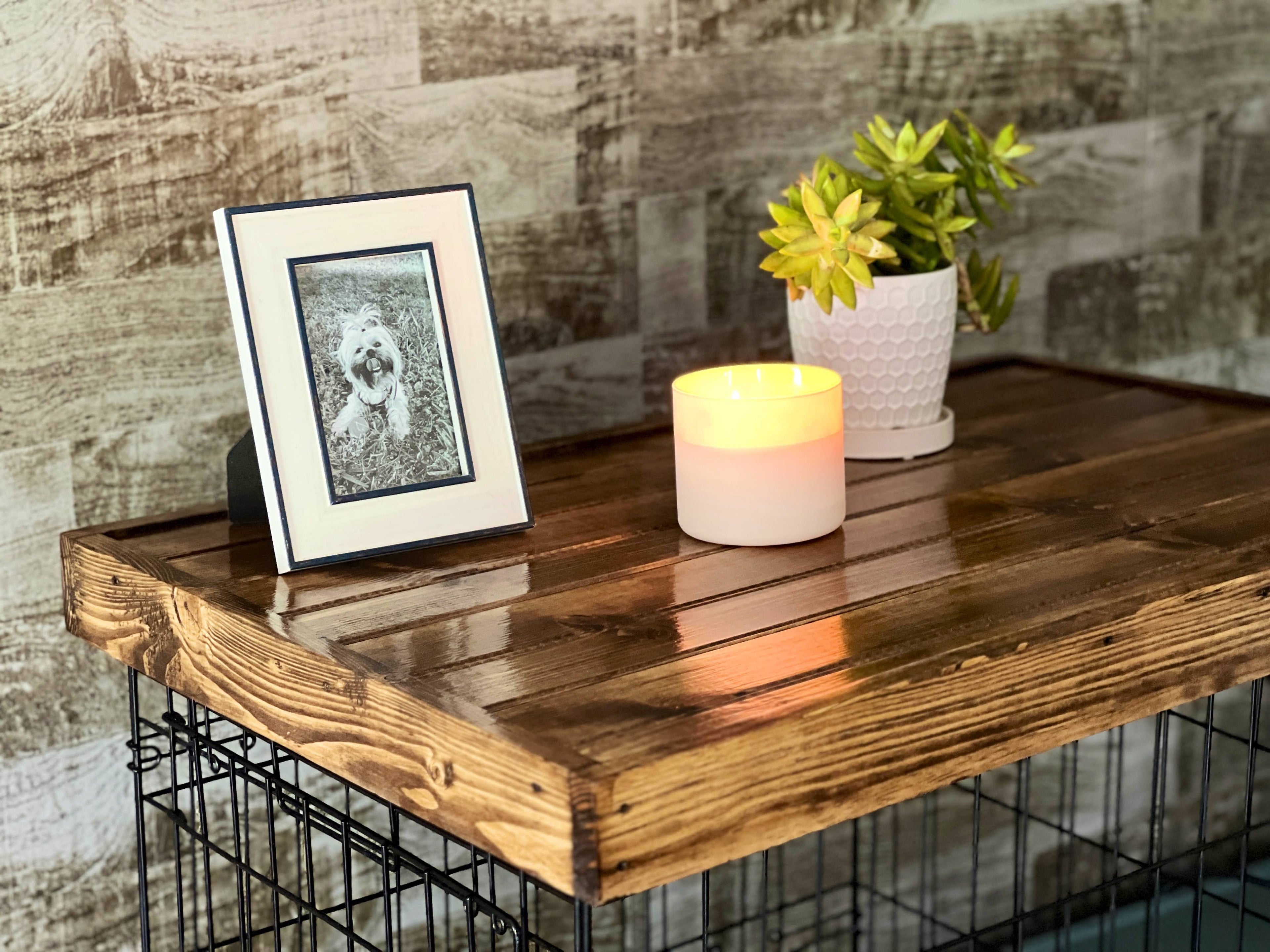 wooden crate topper, wooden kennel topper, dog crate table, dog kennel table, dog crate cover, dog crate furniture, dog crate end table, dog kennel furniture, dog bed furniture, wooden dog furniture, wood table dog crate, wooden dog kennel furniture, pet furniture wood pet furniture